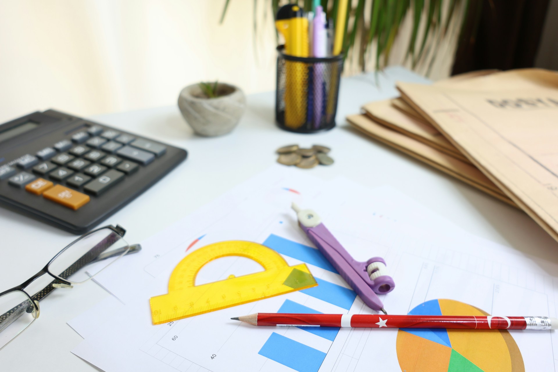 Can Data Visualization Consulting Fix Your Reporting Blind Spots